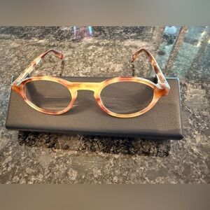 Preowned Eyebobs Board Stiff Women’s Glasses. Caramel Tortoise